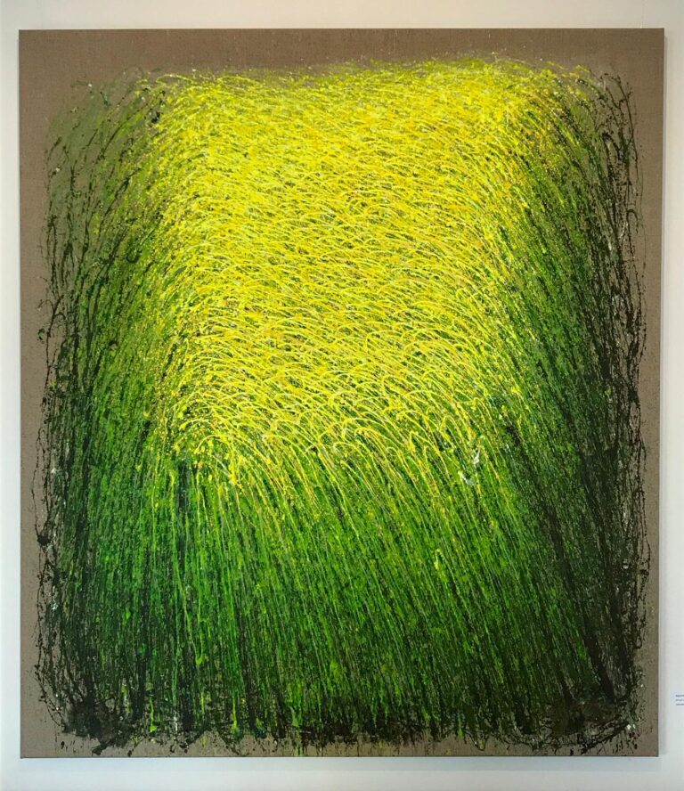 „Rapsfeld“ von Sadik Uslu, Acryl und Öl auf naturbelassener Leinwand, Materialeinschlüsse (Sand/Erde), 145 × 160 cm – Originalgemälde bei Favori Art