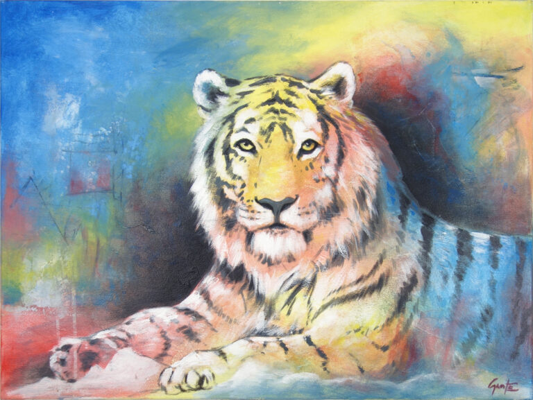 Neon Tiger“ von Erich Graf: liegender Tiger frontal vor leuchtend blau-gelb-rotem Hintergrund, Acrylic on canvas, 60×80 cm.