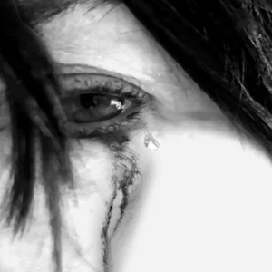 „Tear“ von Olli Boehm, Fotografie & Mixed Media