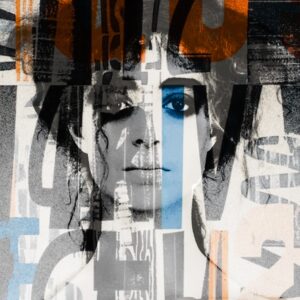 „Typo-girl dark“ von Olli Boehm, Übermalte Fotografie auf Leinwand, 80 x 60 cm – Fotografie / Mixed Media bei Favori Art